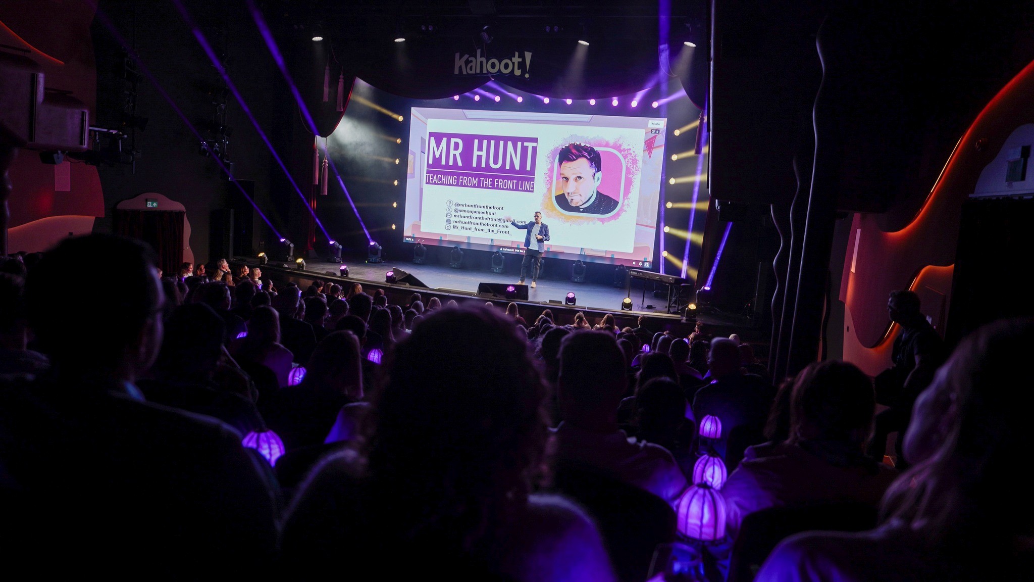 Simon Hunt speaking to a crowd