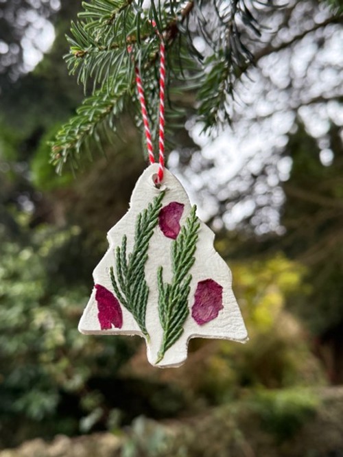 Winter tree decoration