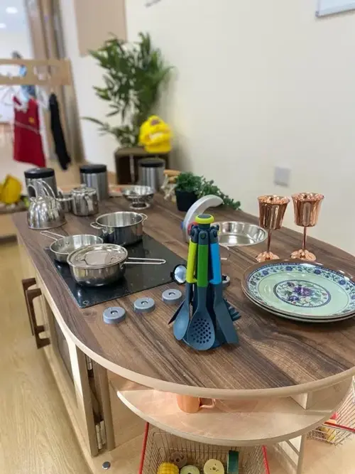 nursery transformation table